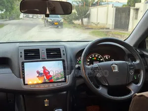 Toyota Crown 2009 Silver