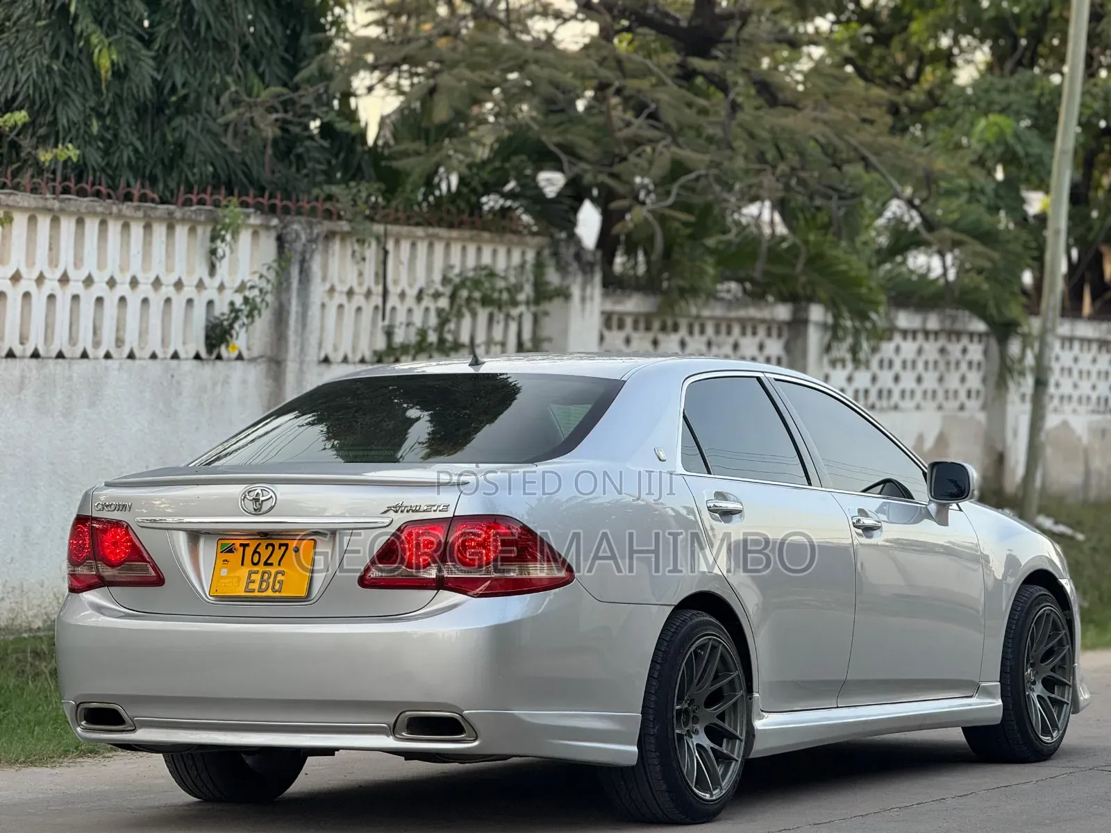 Toyota Crown 2009 Silver