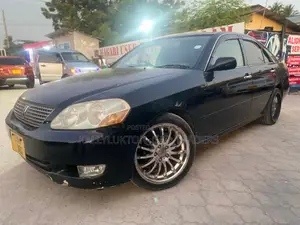 Toyota Mark II 2004 Black