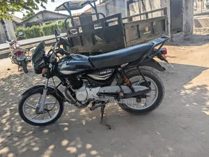 Bajaj Boxer 125 2024 Black
