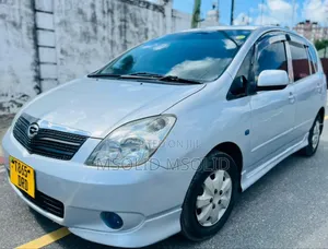 Toyota Corolla Spacio 2003 Silver