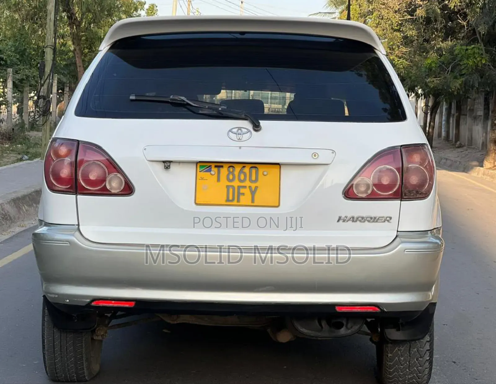 Toyota Harrier 2004 Silver
