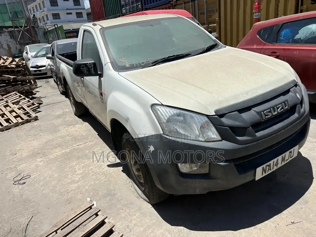 Isuzu D-MAX 2014 White