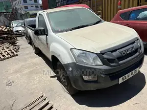 Isuzu D-MAX 2014 White
