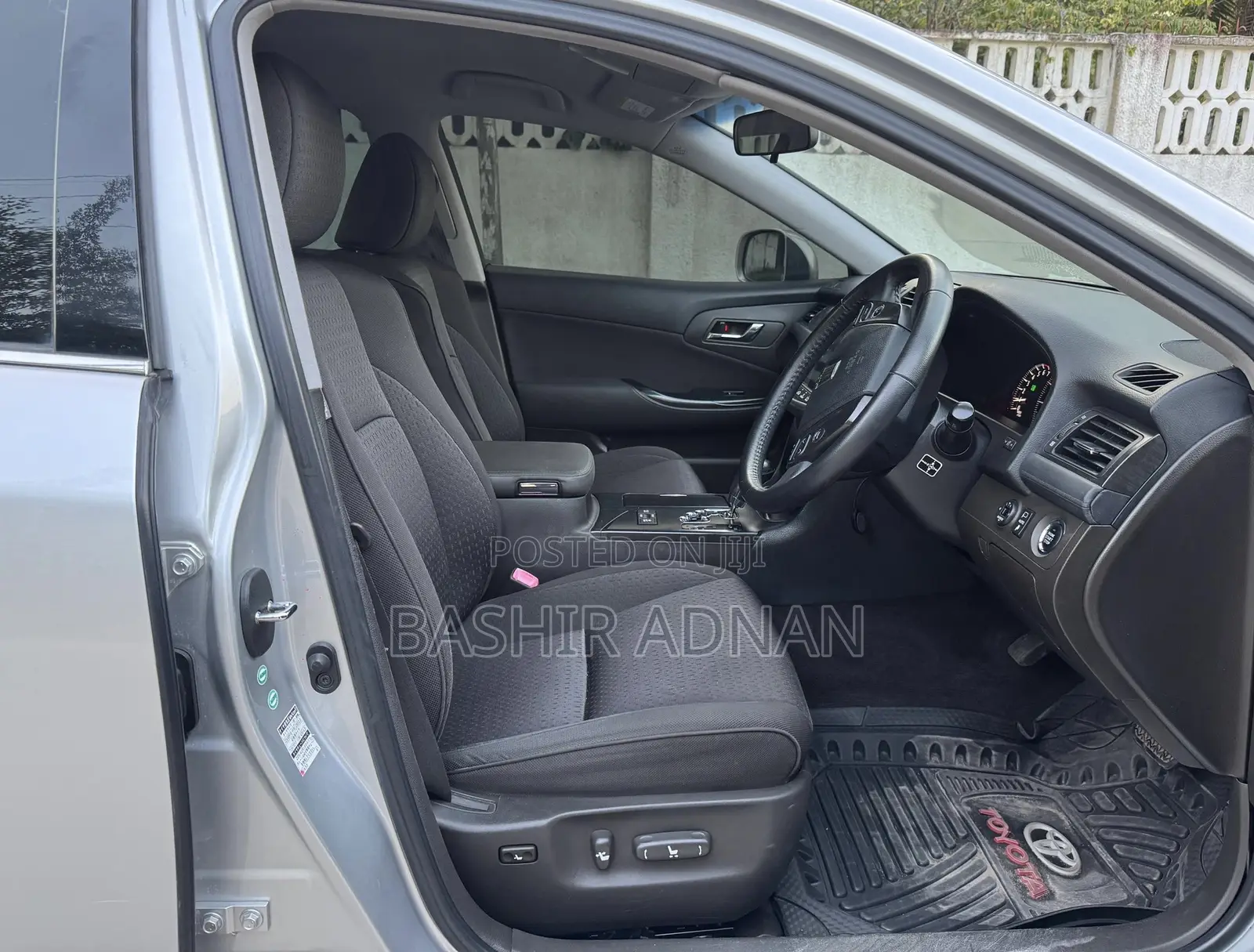 Toyota Crown 2008 Silver