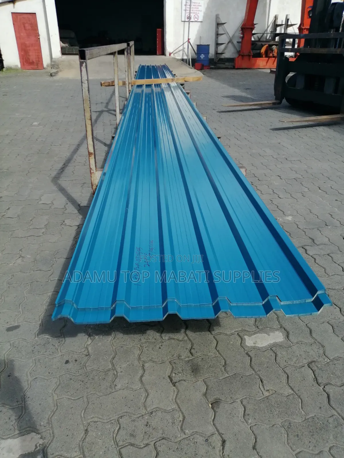 Special Order ( Mgongo Mpana Rangi Ya Blue)