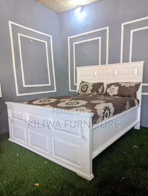 Kitanda Cha Mbao Ngumu 5 6
