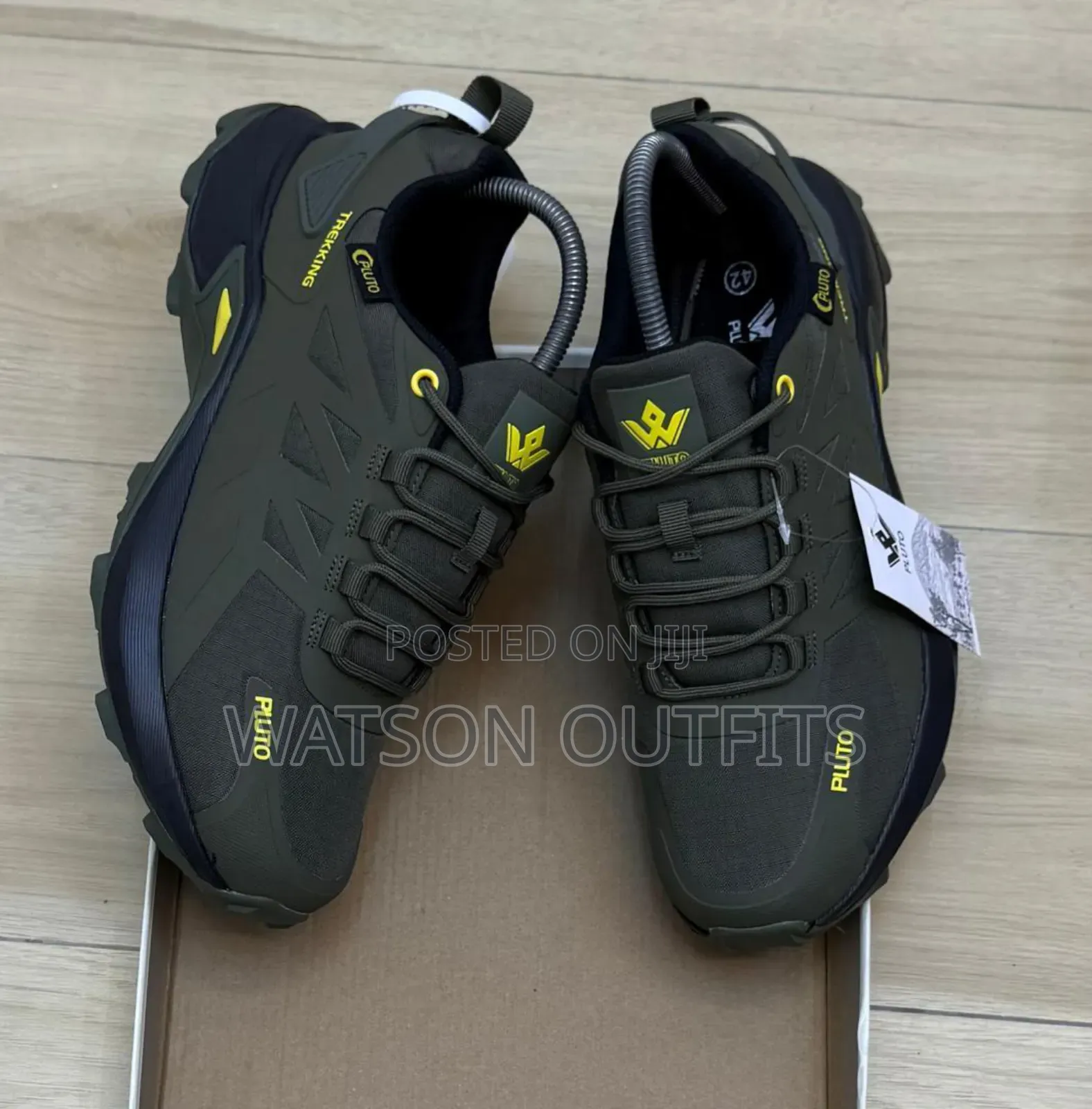 Best and Official Sneakers or Raba