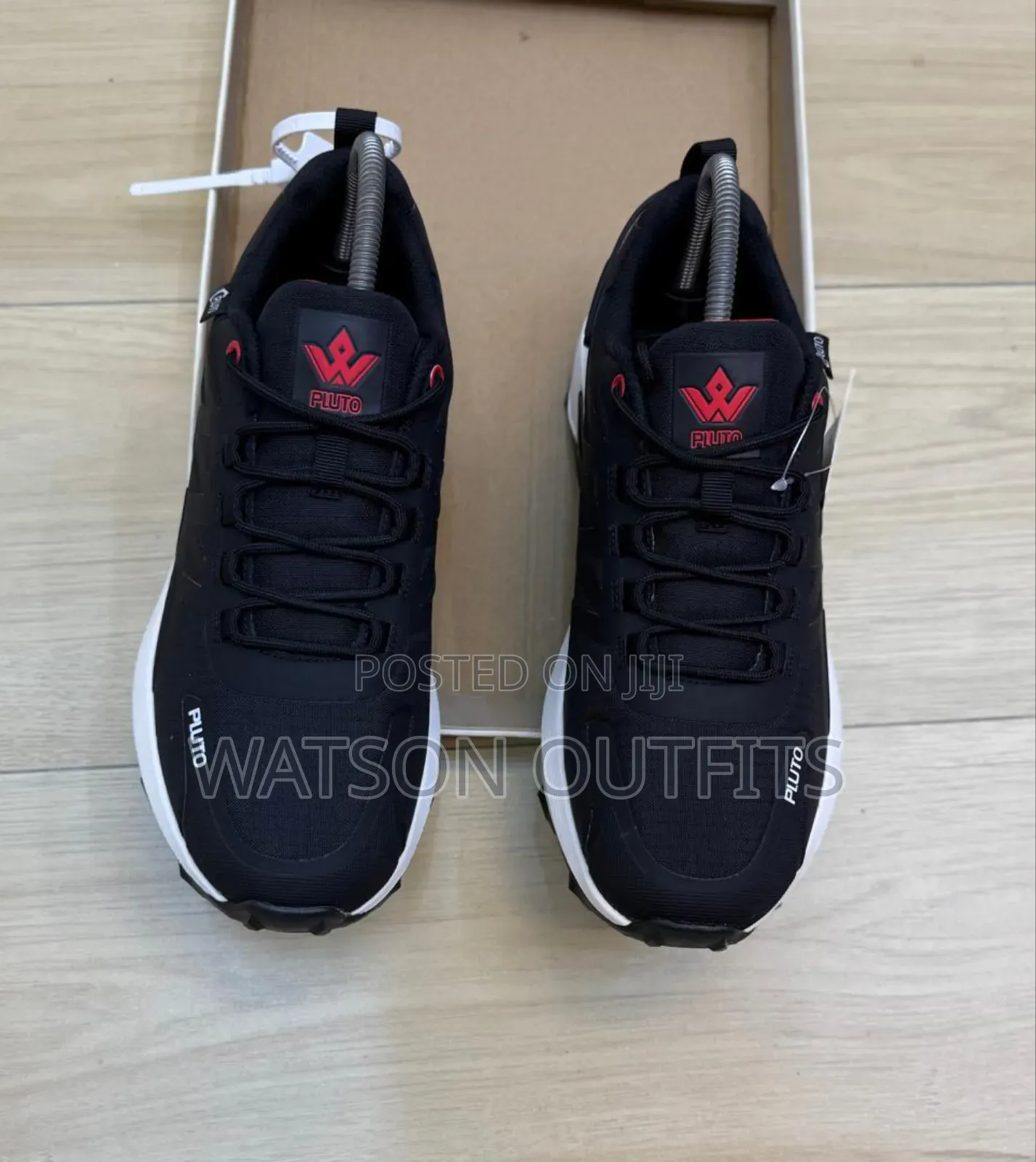 Best and Official Sneakers or Raba