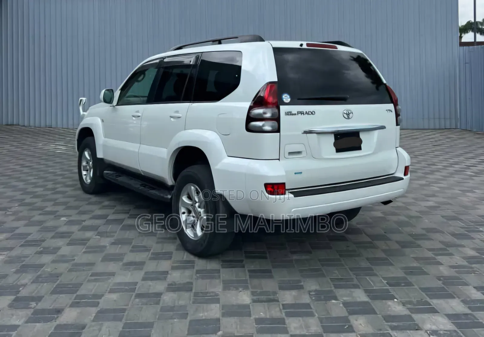 Toyota Land Cruiser Prado 2004 White