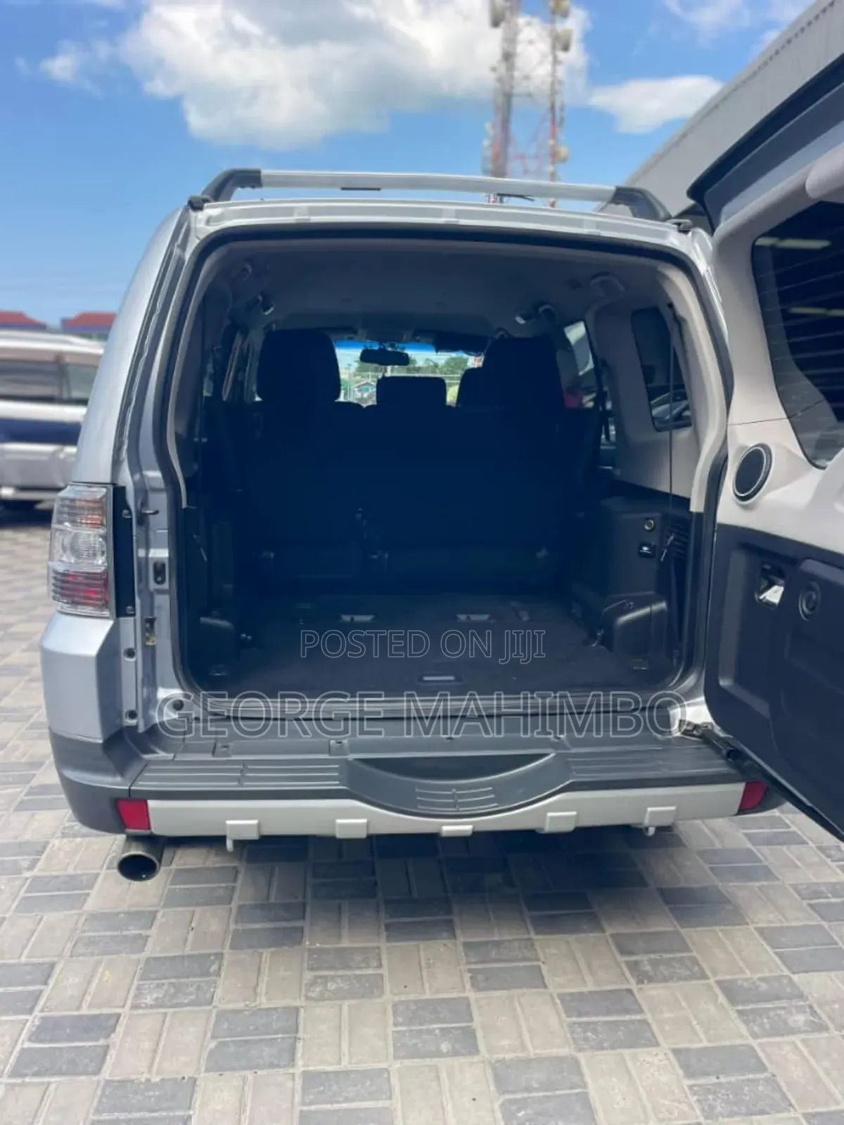Mitsubishi Pajero 2004 Silver