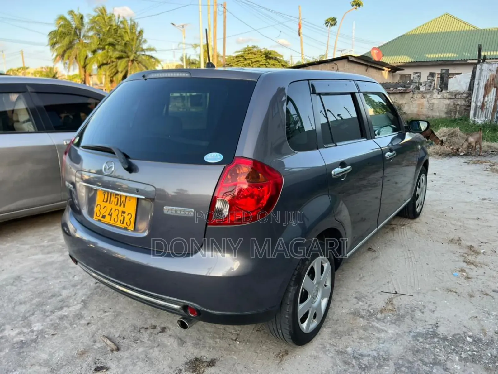Mazda Verisa 2011 Gray