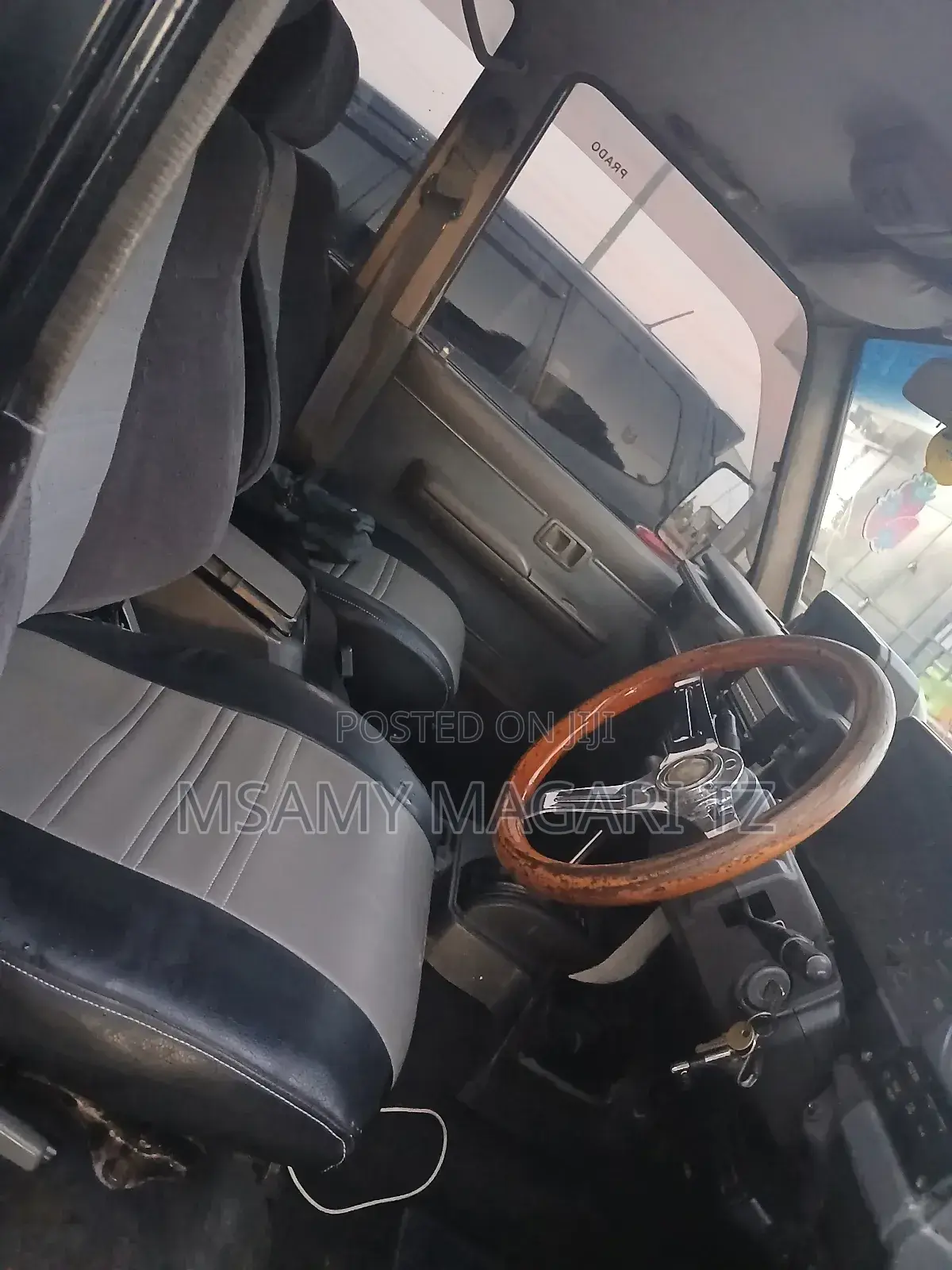 Toyota Land Cruiser Prado 1991 Silver