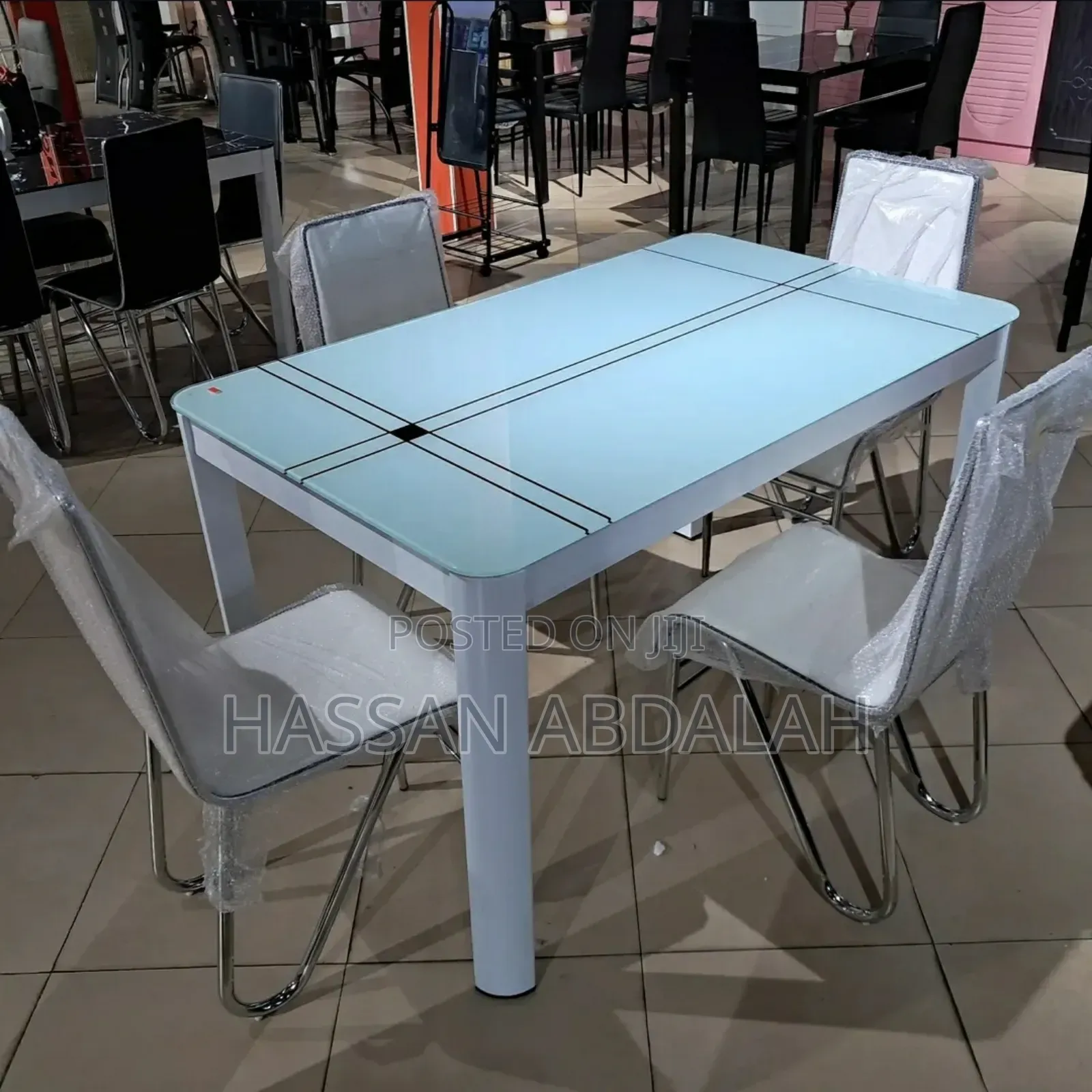 Daining Table Ya Kioo Viti 4