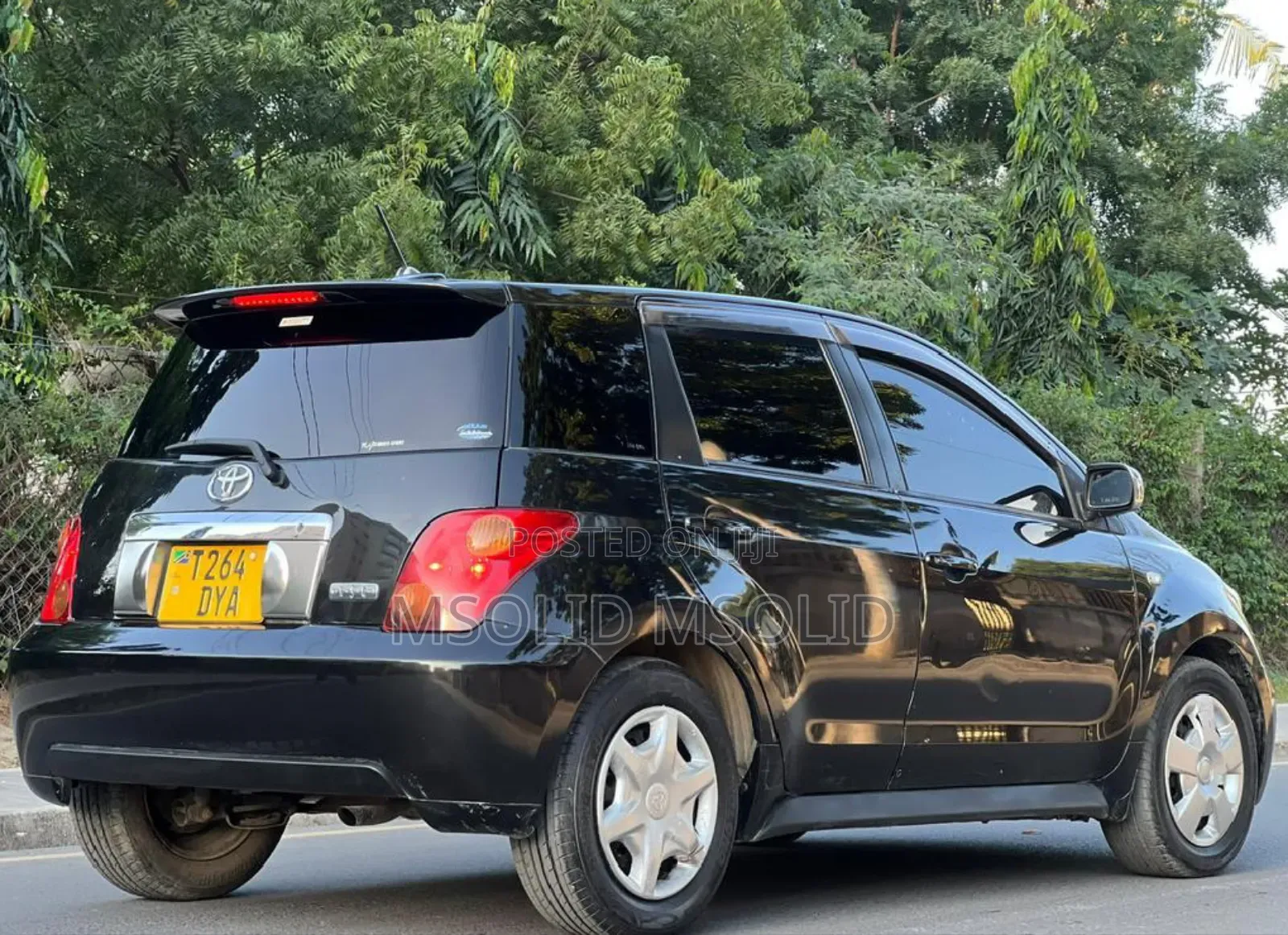 Toyota IST 2004 Black