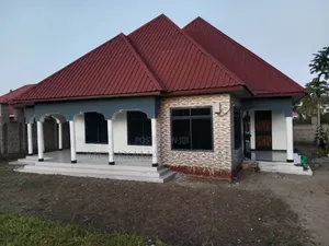 3bdrm House in Yusuph Mchakama, Goba for sale