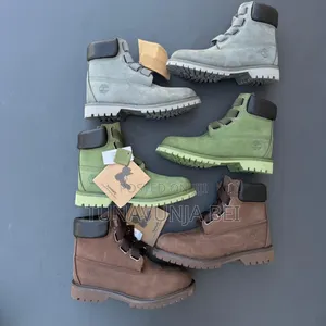 Leather Shoes / Timbaa Kamba Nene