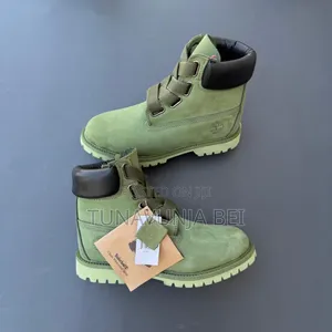 Leather Shoes / Timbaa Kamba Nene
