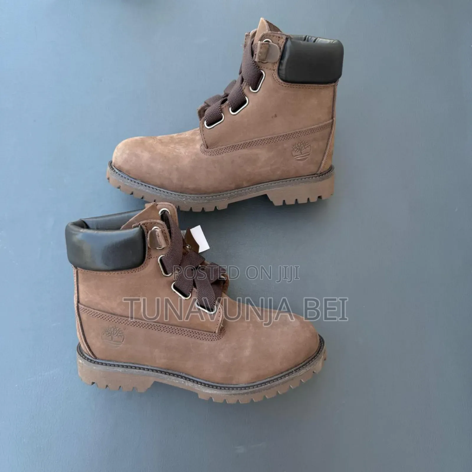 Leather Shoes / Timbaa Kamba Nene