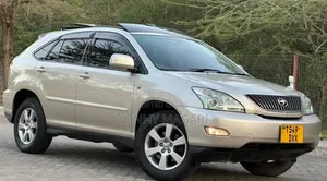 Toyota Harrier 2004 Silver