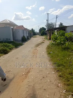 6bdrm House in Ukonga for sale