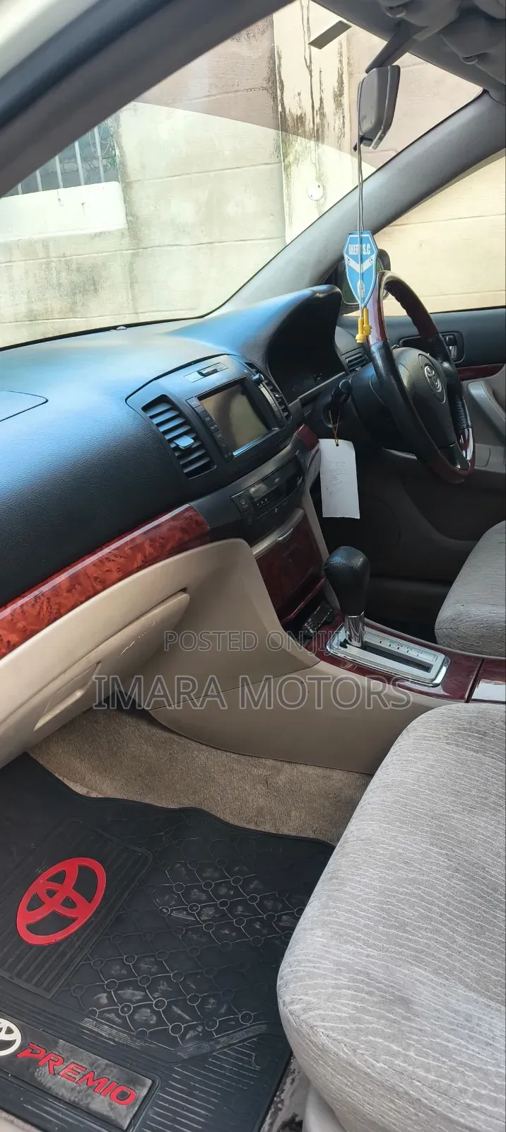 Toyota Premio 2004 White