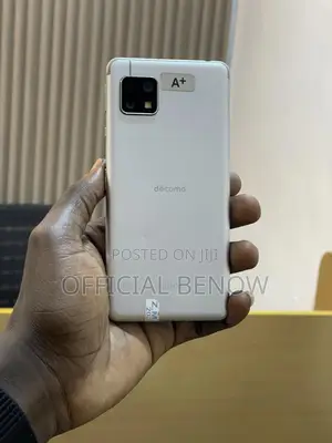 Sharp Aquos sense5G 64 GB Silver