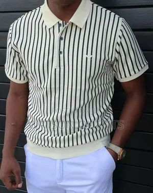 Formsix or T-Shirts Official That Haven't Round Collars