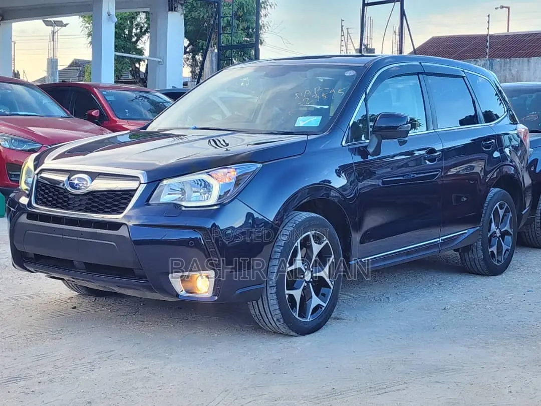 Subaru Forester 2.0XT Premium 4dr SUV AWD (2.0L 4cyl Turbo CVT) 2014 Blue