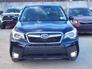 Subaru Forester 2.0XT Premium 4dr SUV AWD (2.0L 4cyl Turbo CVT) 2014 Blue