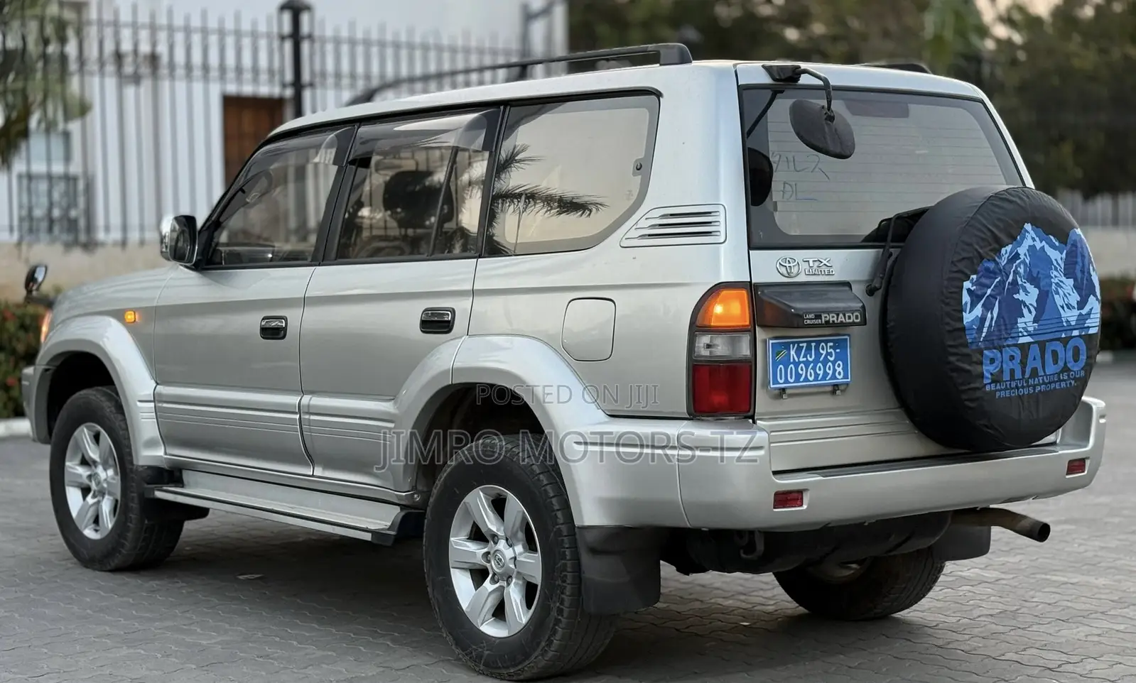 Toyota Land Cruiser Prado 2000 Silver