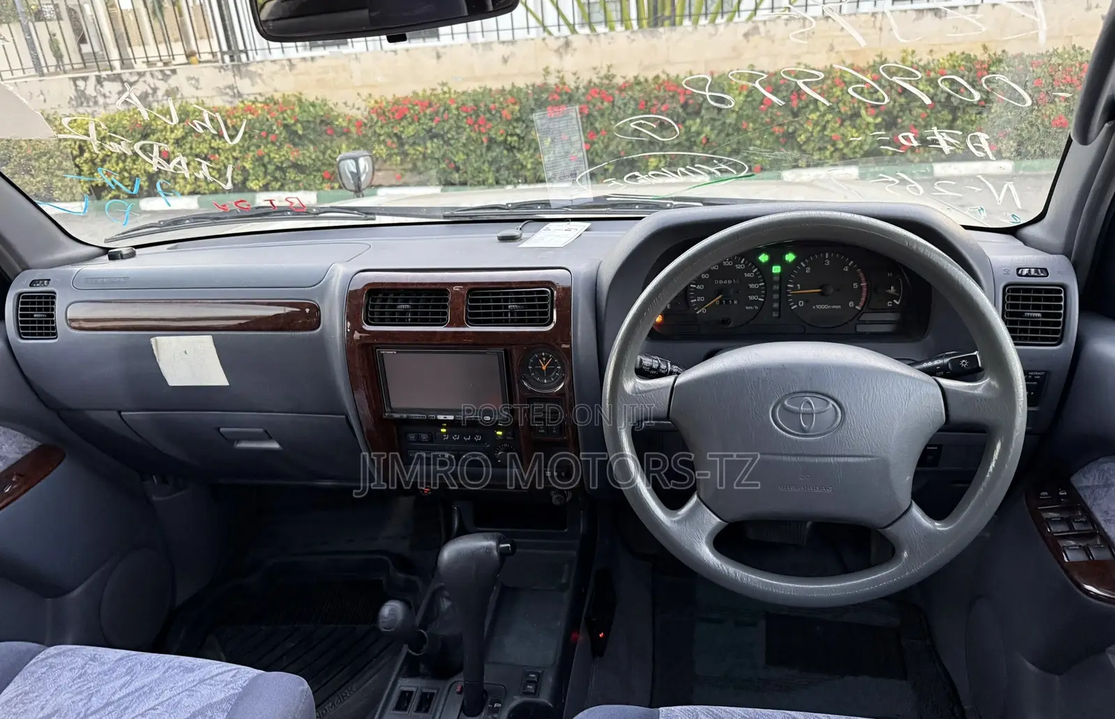 Toyota Land Cruiser Prado 2000 Silver
