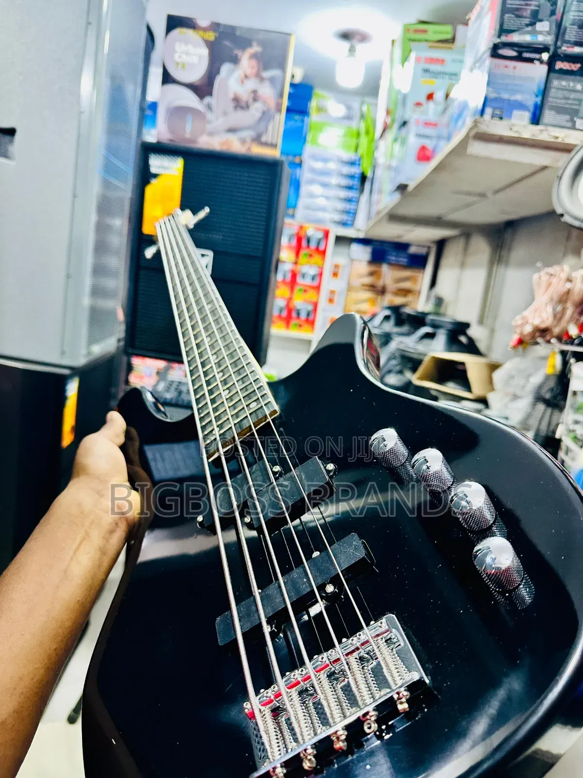 Ibanez Bass Guitar Nyuzi 5
