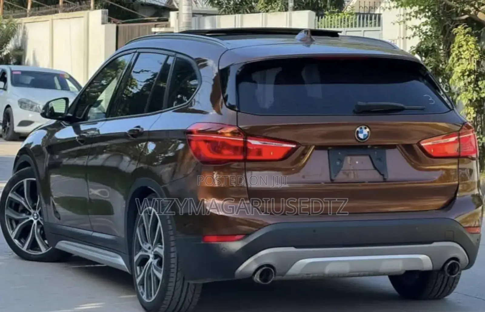 BMW X1 xDrive28i AWD 2016 Brown