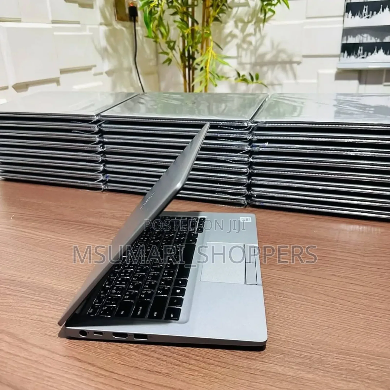 Laptop Dell Latitude 5310 8GB Intel Core I5 SSD 256GB