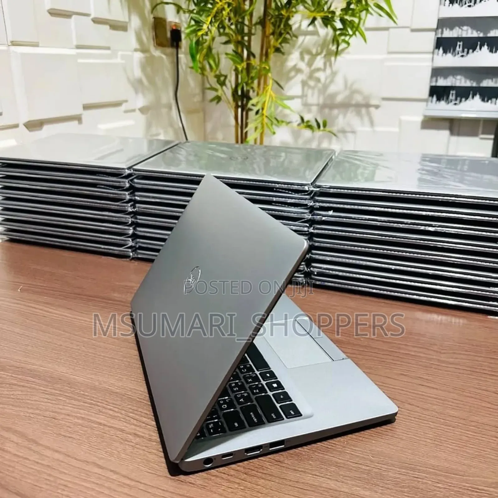 Laptop Dell Latitude 5310 8GB Intel Core I5 SSD 256GB