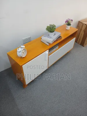 Simple Tv Showcase