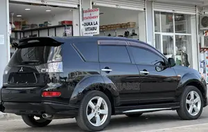 Mitsubishi Outlander 2007 Matt Black