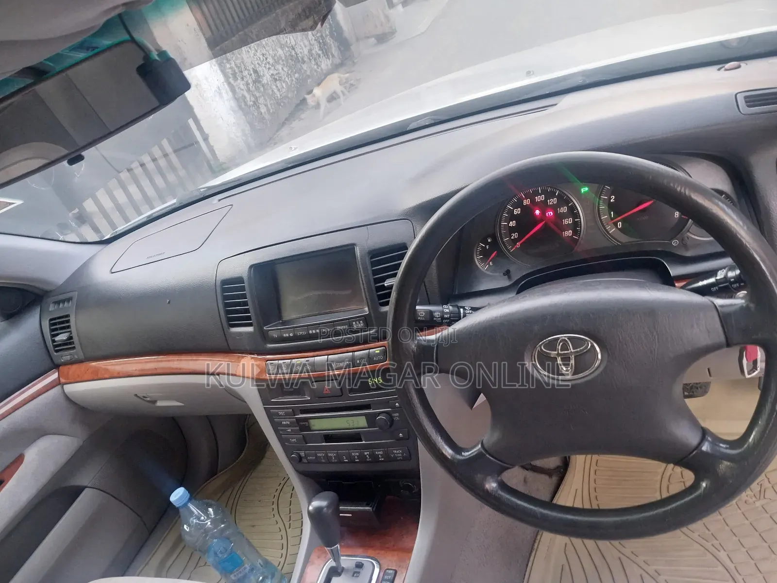 Toyota Mark II 2004 Silver