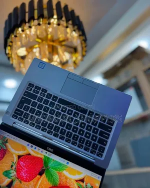 Laptop Dell Latitude 7400 16GB Intel Core I5 SSD 256GB