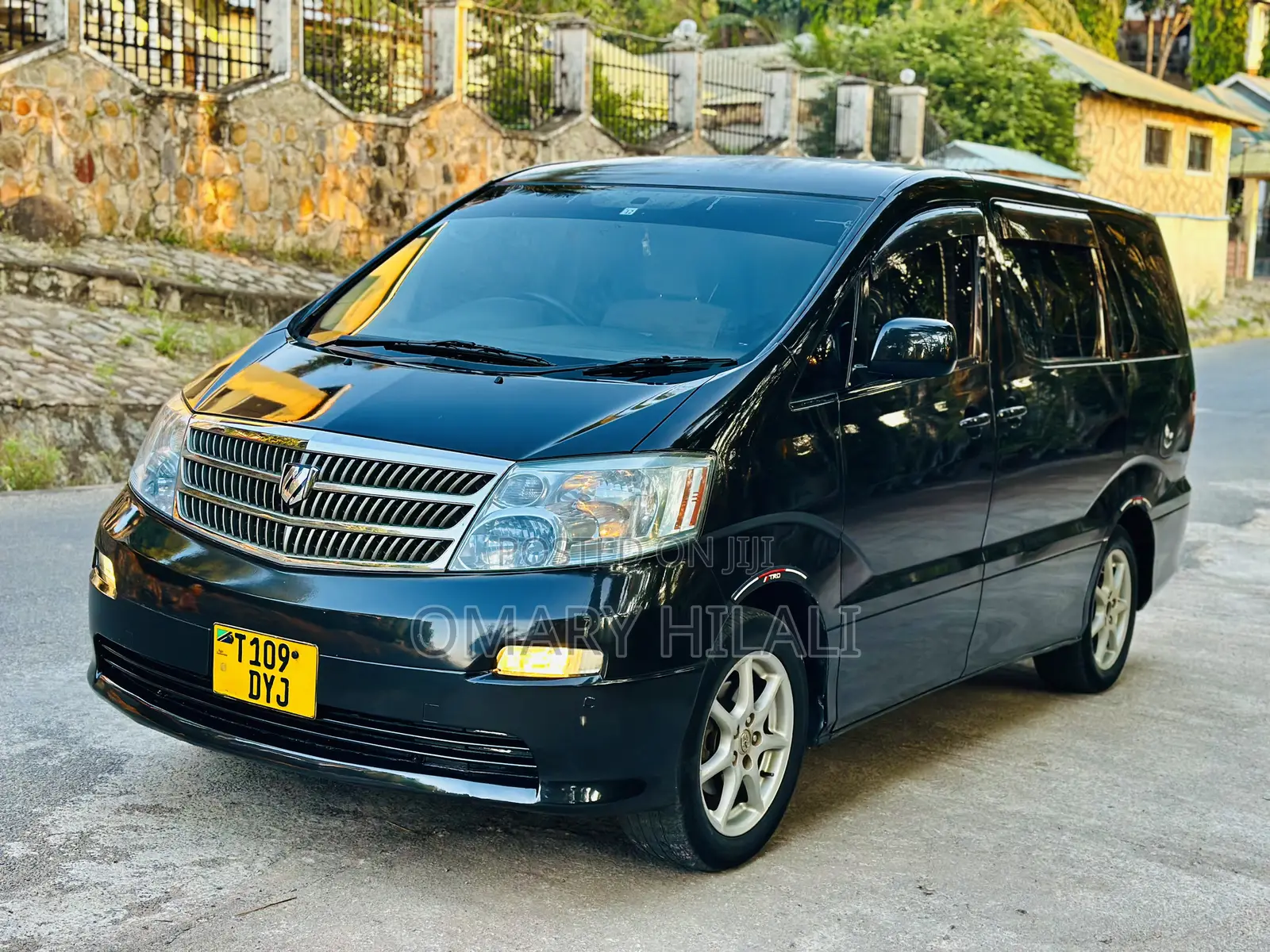 Toyota Alphard 2006 Black