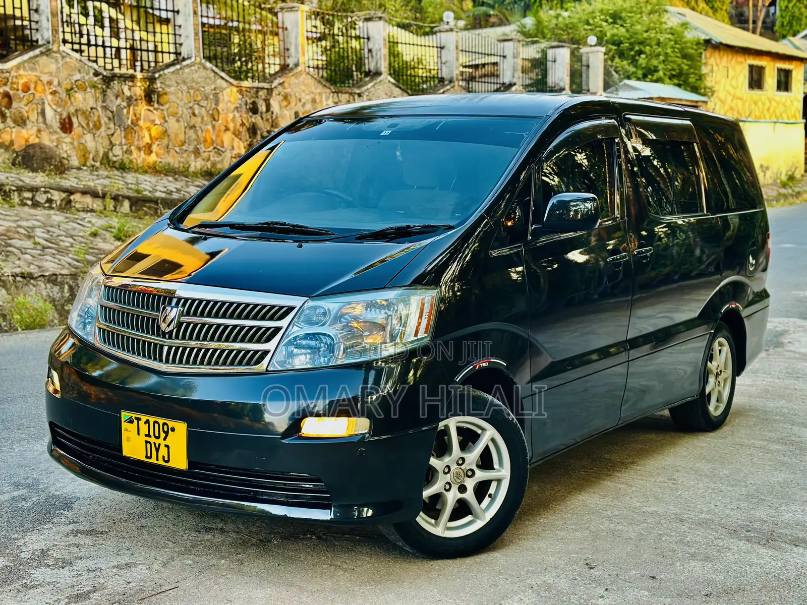 Toyota Alphard 2006 Black