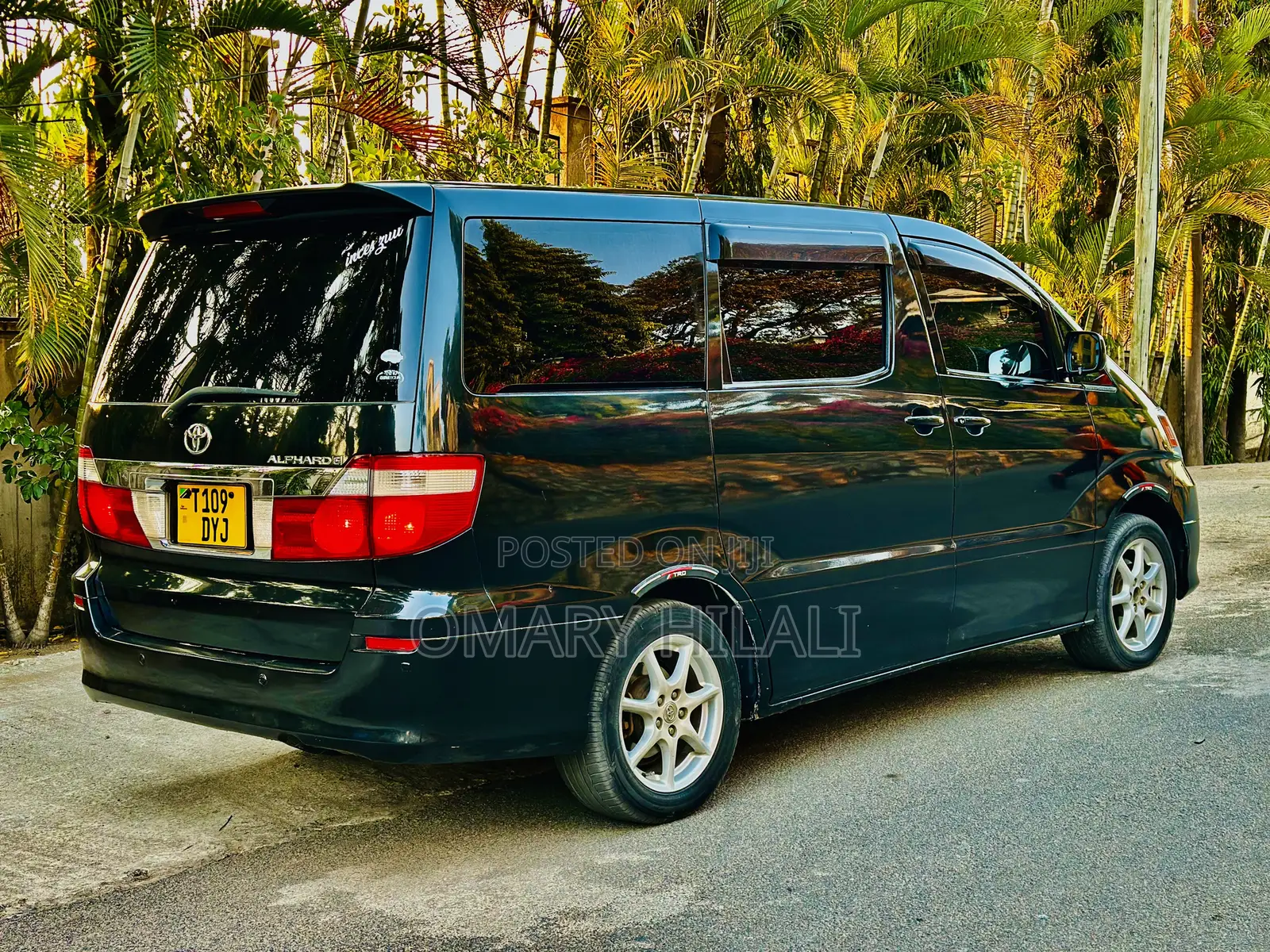 Toyota Alphard 2006 Black
