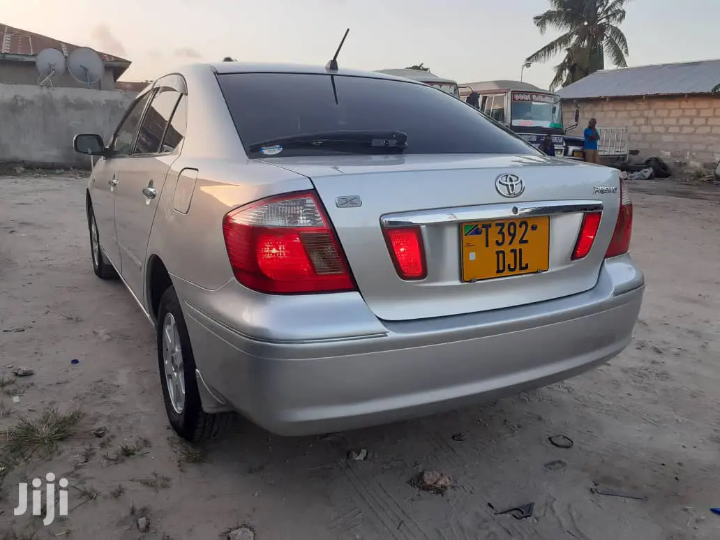 Toyota Premio 2002 Silver