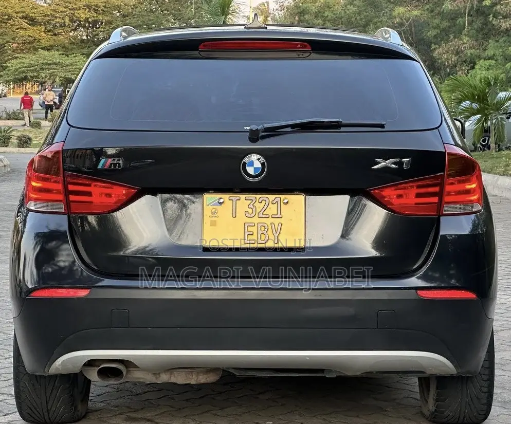 BMW X1 2010 Matt Black