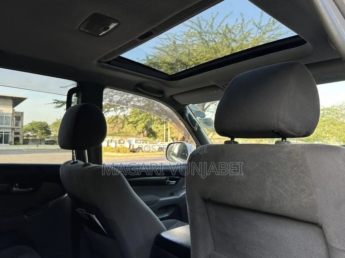 Toyota Land Cruiser Prado 2008 Silver