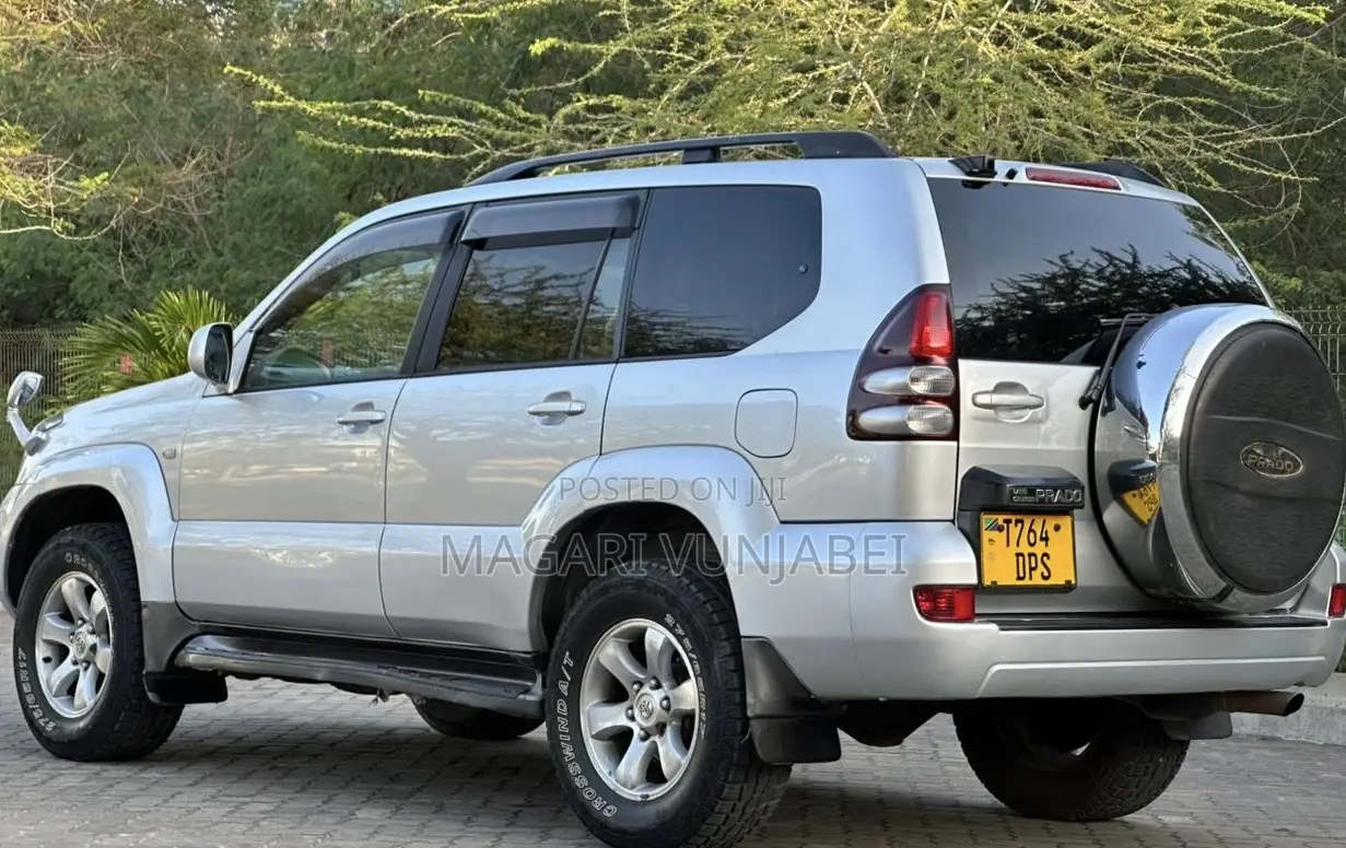 Toyota Land Cruiser Prado 2008 Silver