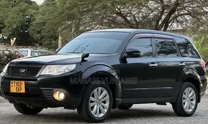 Photo - Subaru Forester 2011 Matt Black