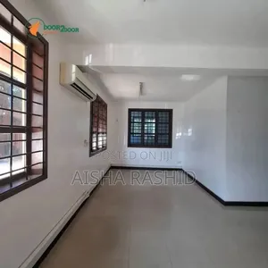 19bdrm House in Mikocheni for rent