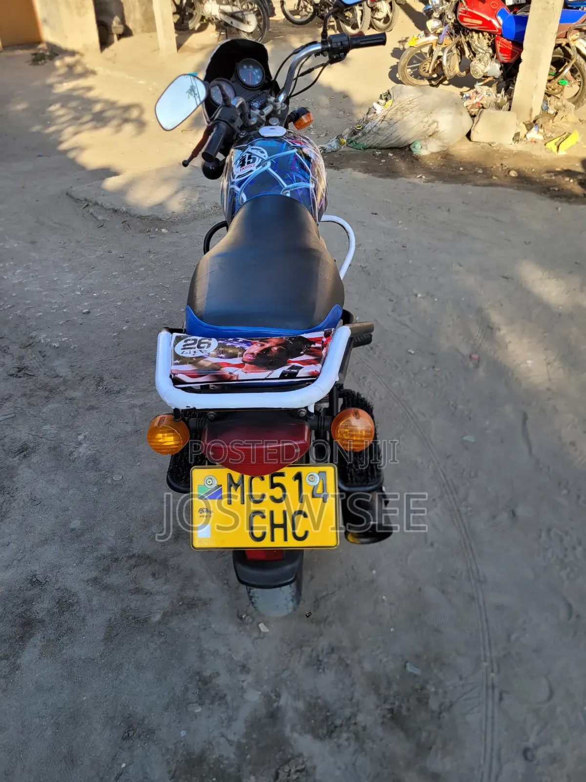 Bajaj Boxer 150 UG 2024 Black